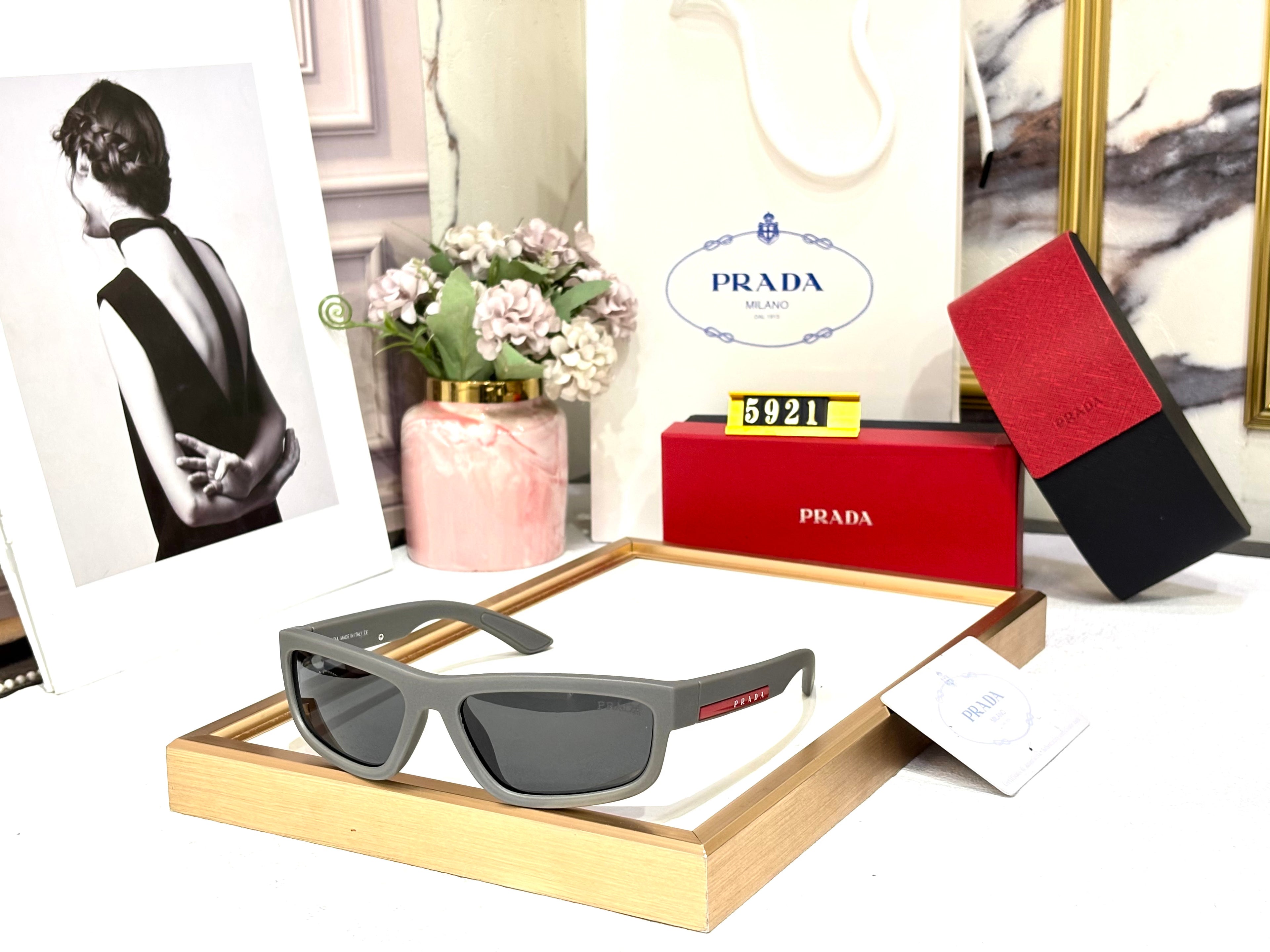 PRADA 5921 UNISEX GENERIC
