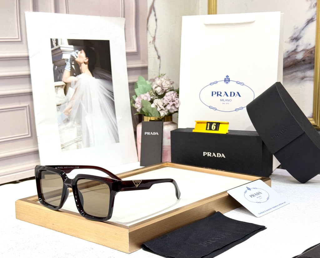 PRADA 16 UNISEX GENERIC