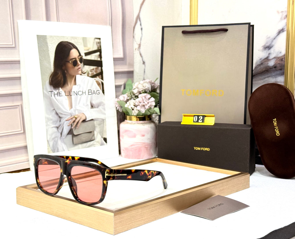 TOMFORD 02 UNISEX GENERIC
