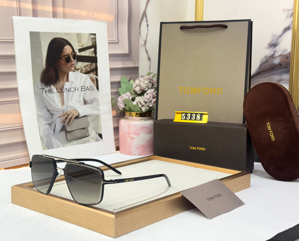 TOMFORD 5338 UNISEX GENERIC