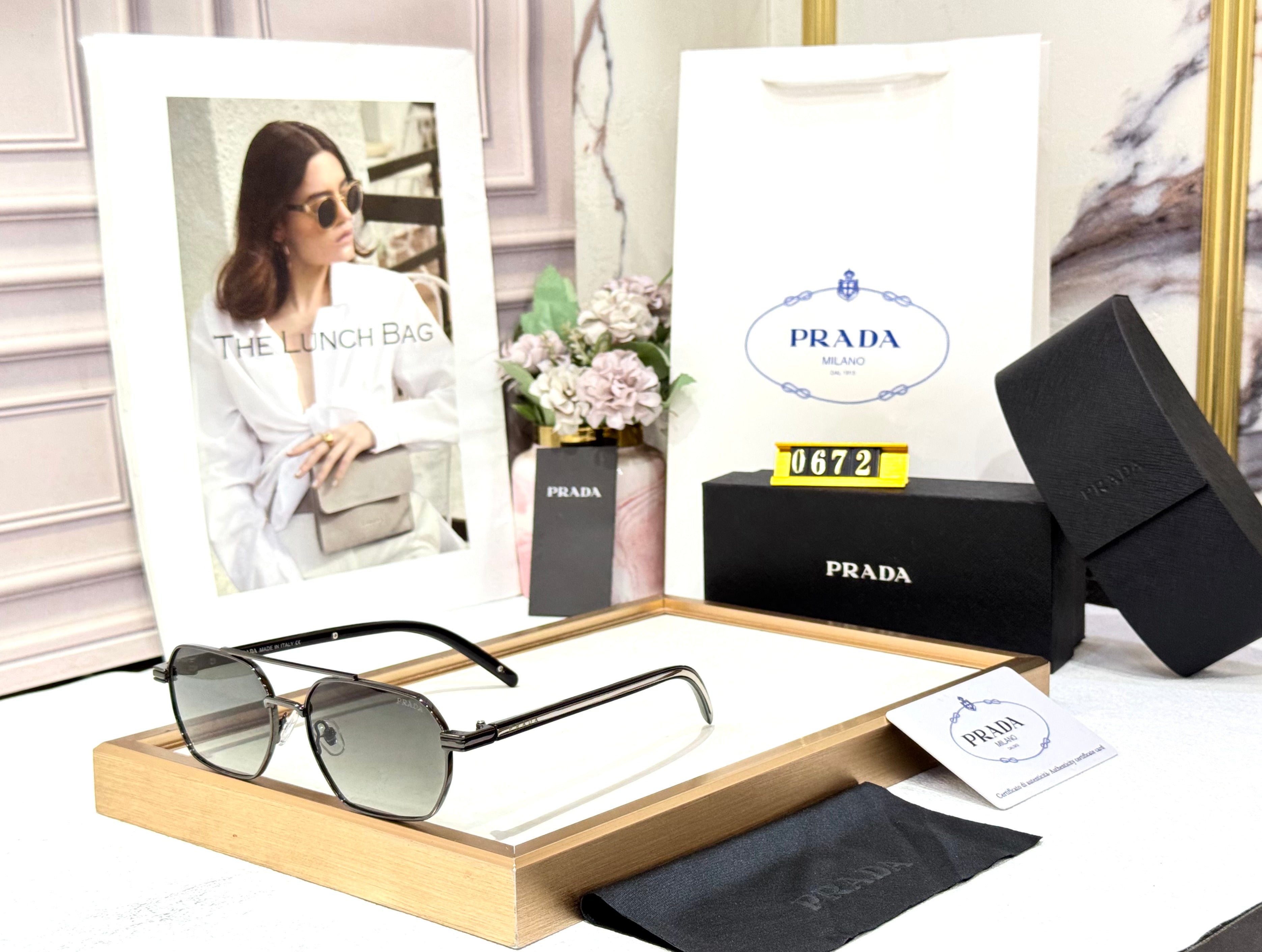 PRADA 0672 UNISEX GENERIC