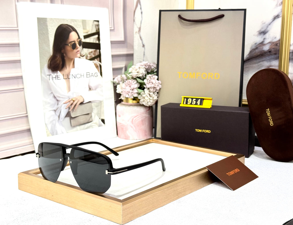 TOMFORD 1954 UNISEX GENERIC