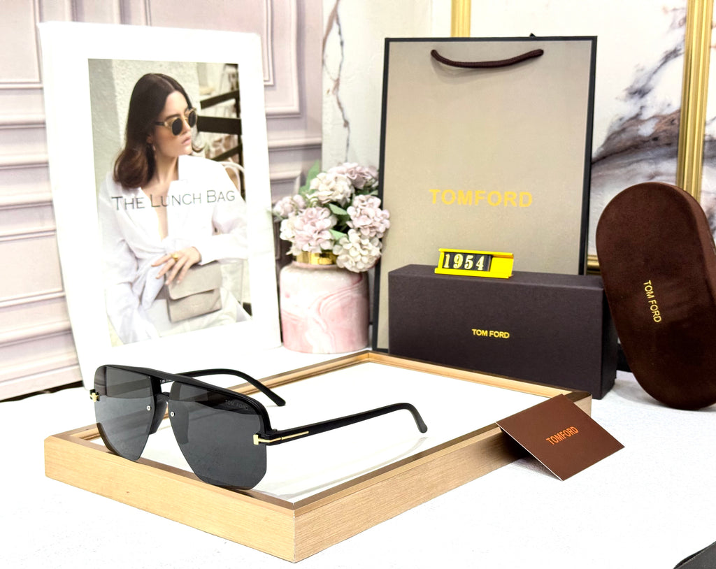 TOMFORD 1954 UNISEX GENERIC