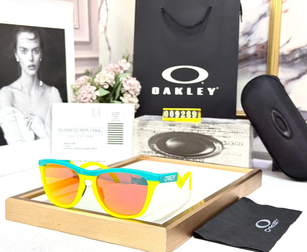 OAKLEY 009289 UNISEX GENERIC
