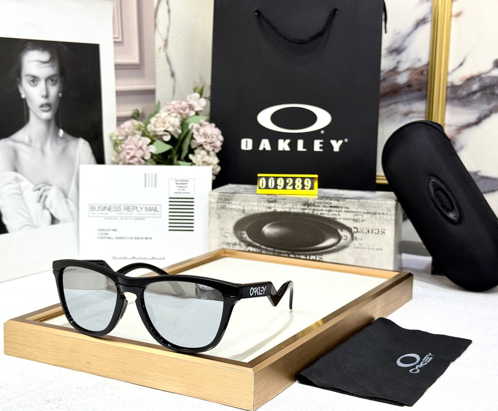 OAKLEY 009289 UNISEX GENERIC