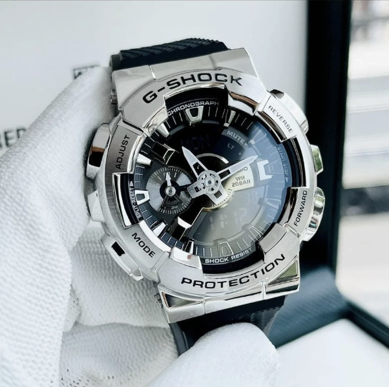 G-Shock GM-110-1A-Generic Sliver- Black