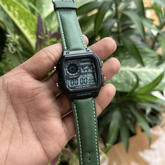Casio G-Shock AE-1200WHL-5AV Generic
