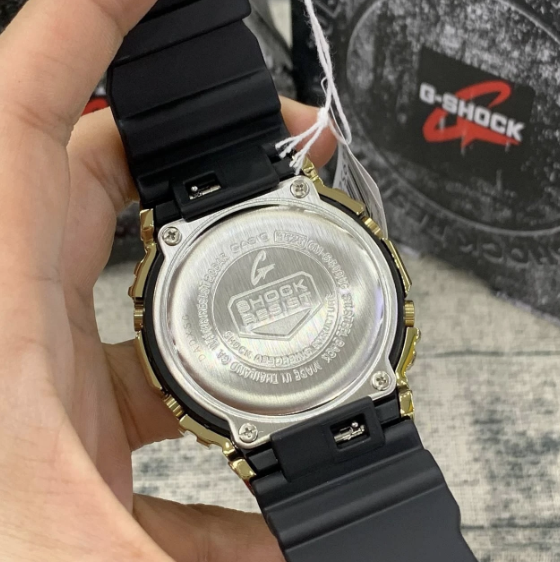 G-Shock Casio GM 5600 Generic Gold Black