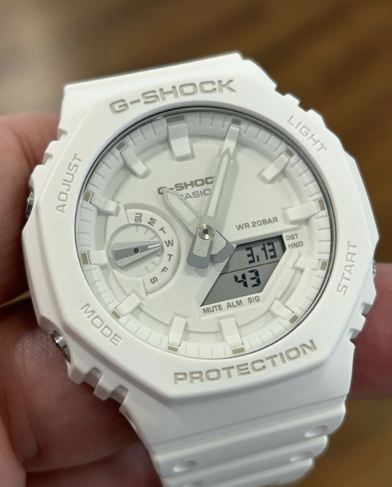 G-Shock GA2100-2A2 Generic- white